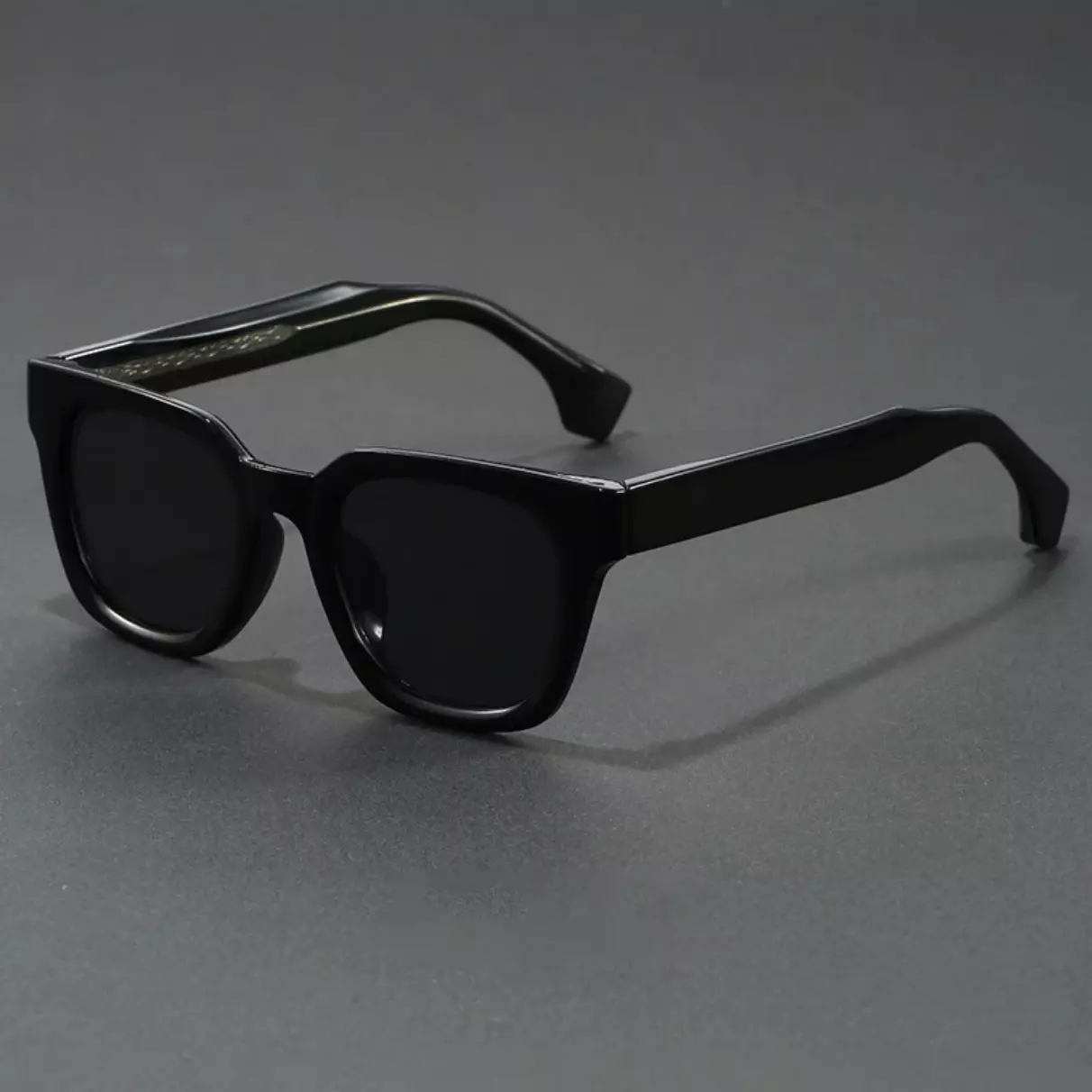 VisionPro Reading Glasses - Image 1